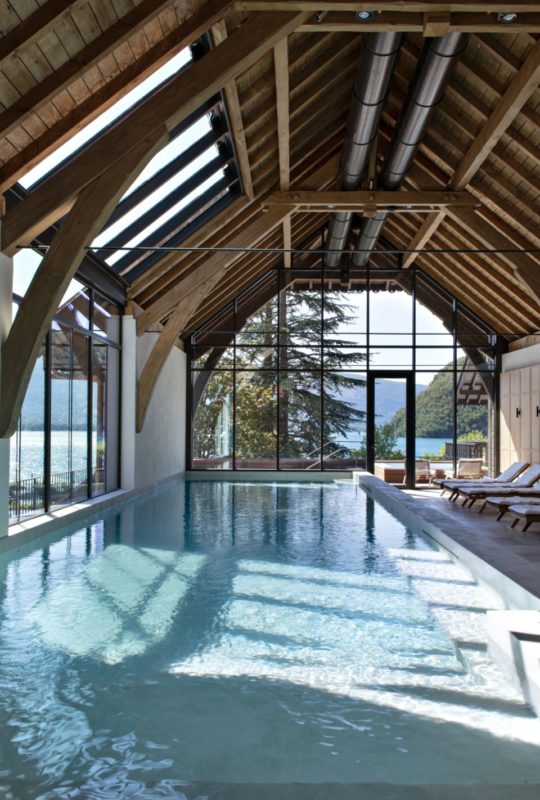 piscine spa vue lac Annecy